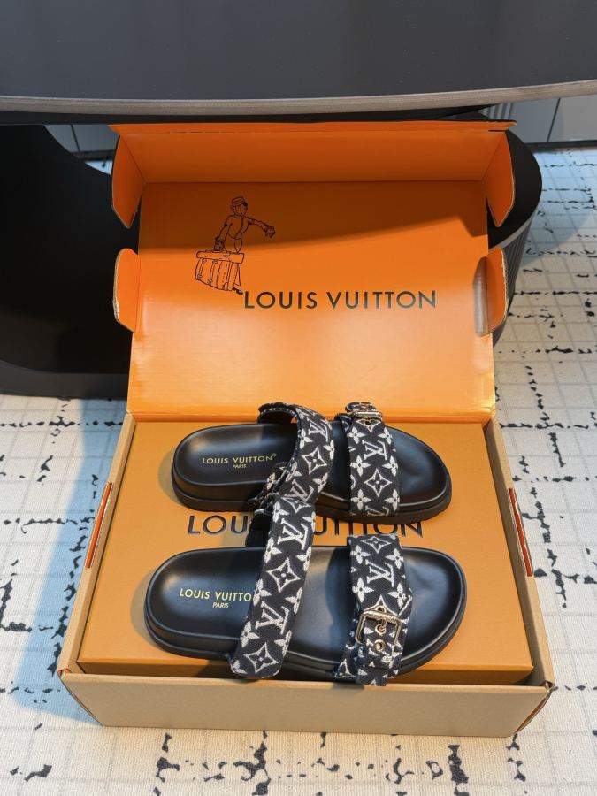 LV women's shoes Louis vuitt.ss26 new arrival — AAA Quality Replica — photo 5