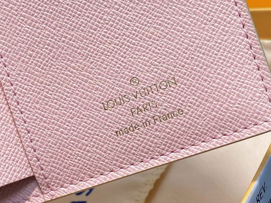 Hand bag replica N00133 Portefeuille Lisa M82415 Monogram “Portefeuil Lisa” LV 2 4 9×11 5×1 5 cmc — photo 2