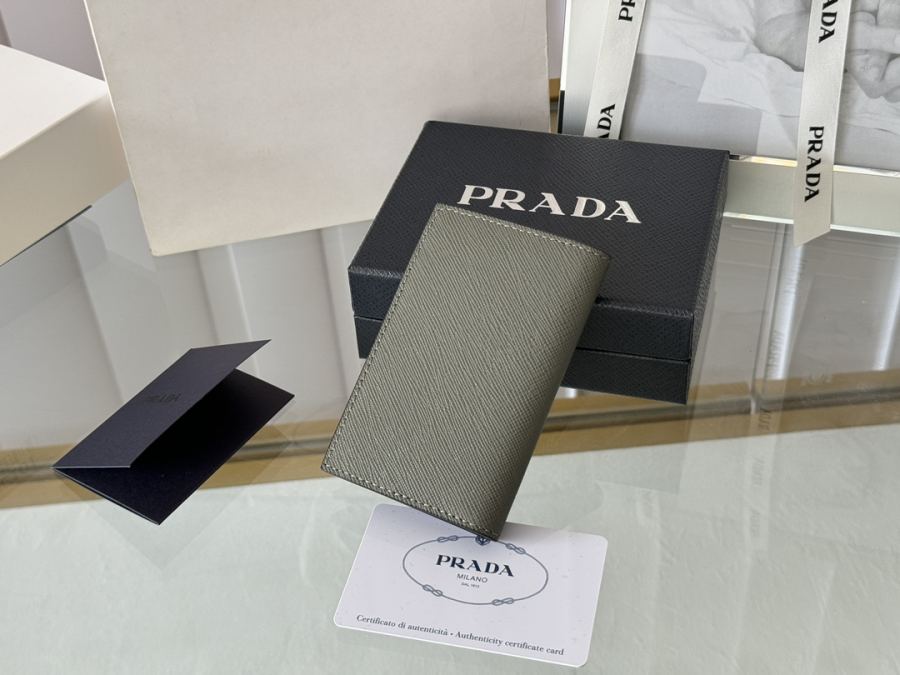 PRADA bag cross pattern unisex card holder, can be placed in pockets, bags, and can be held in the — AAA Quality Replica — photo 3