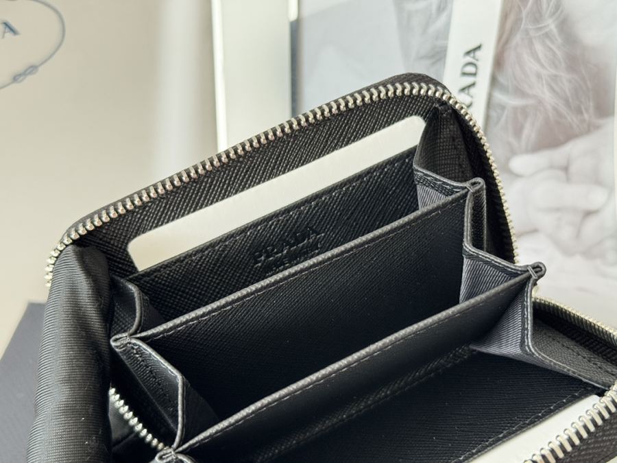 Borsa PRADA Borsa con cerniera porta carte unisex Prada Cross Pattern — photo 9
