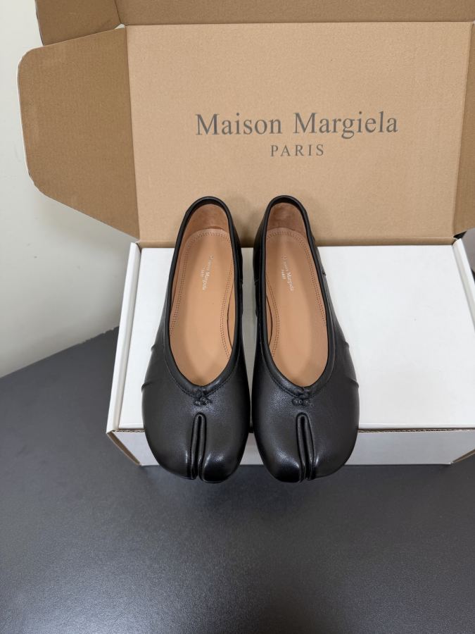 Maison margiela women's shoes Maison Margiela MM6 Tabi — AAA Quality Replica