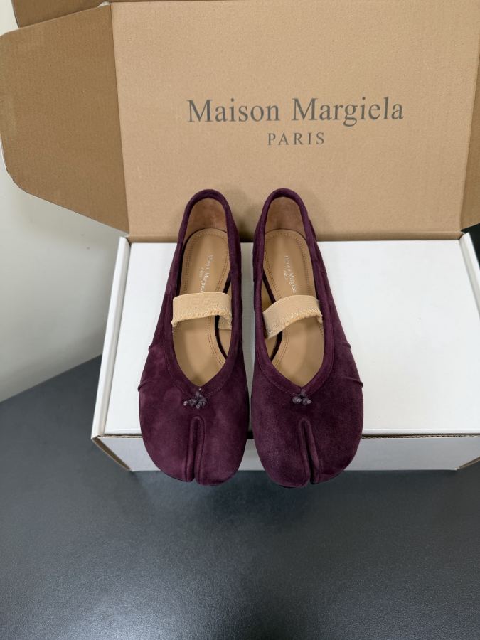 Maison margiela women's shoes Maison Margiela MM6 Tabi — 1:1 Replica