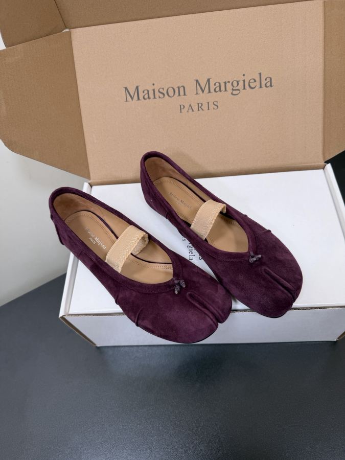 Maison margiela women's shoes Maison Margiela MM6 Tabi — 1:1 Replica — photo 2