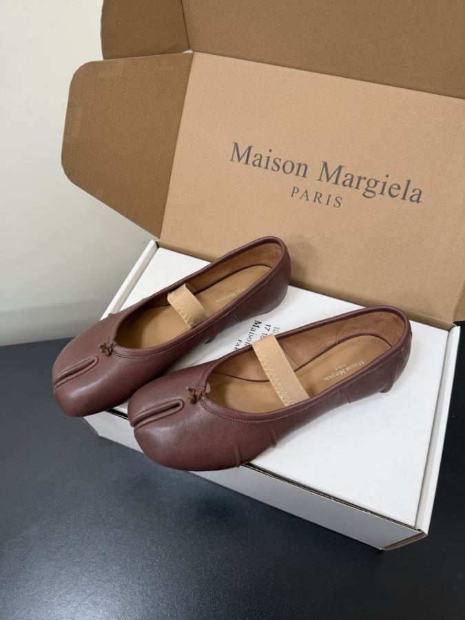 Maison margiela women's shoes Maison Margiela MM6 Tabi — Premium Replica — photo 3