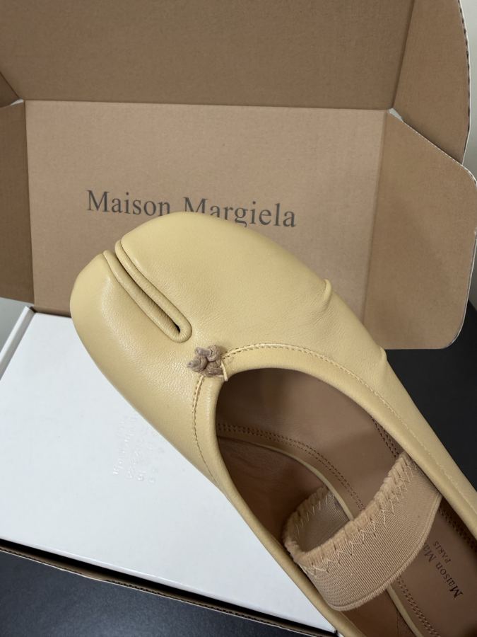 Maison margiela women's shoes Maison Margiela MM6 Tabi — AAA Quality Replica — photo 6