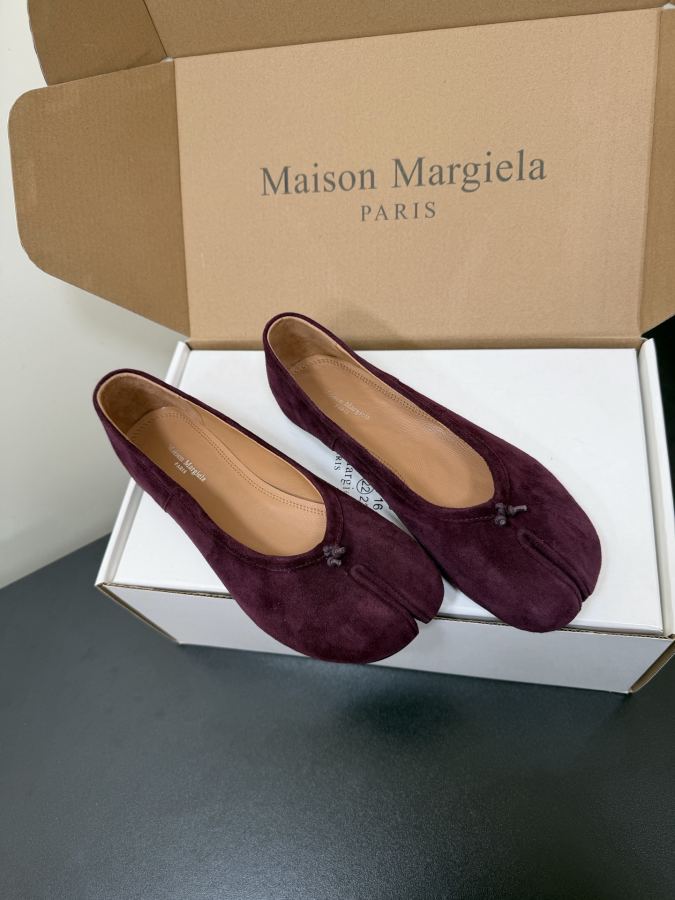 Maison margiela women's shoes Maison Margiela MM6 Tabi — Premium Replica — photo 2