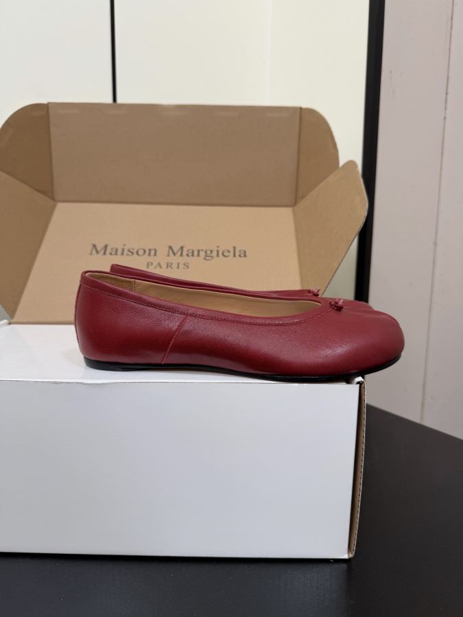 Maison margiela women's shoes Maison Margiela MM6 Tabi — 1:1 Replica — photo 4