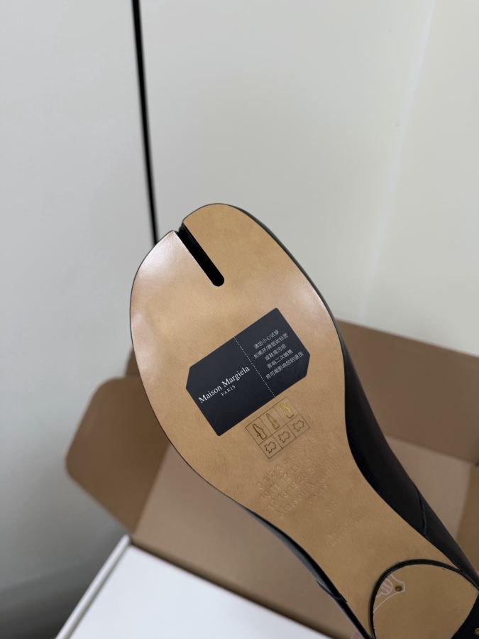 Maison margiela women's shoes Maison Margiela MM6 Tabi — 1:1 Replica — photo 9