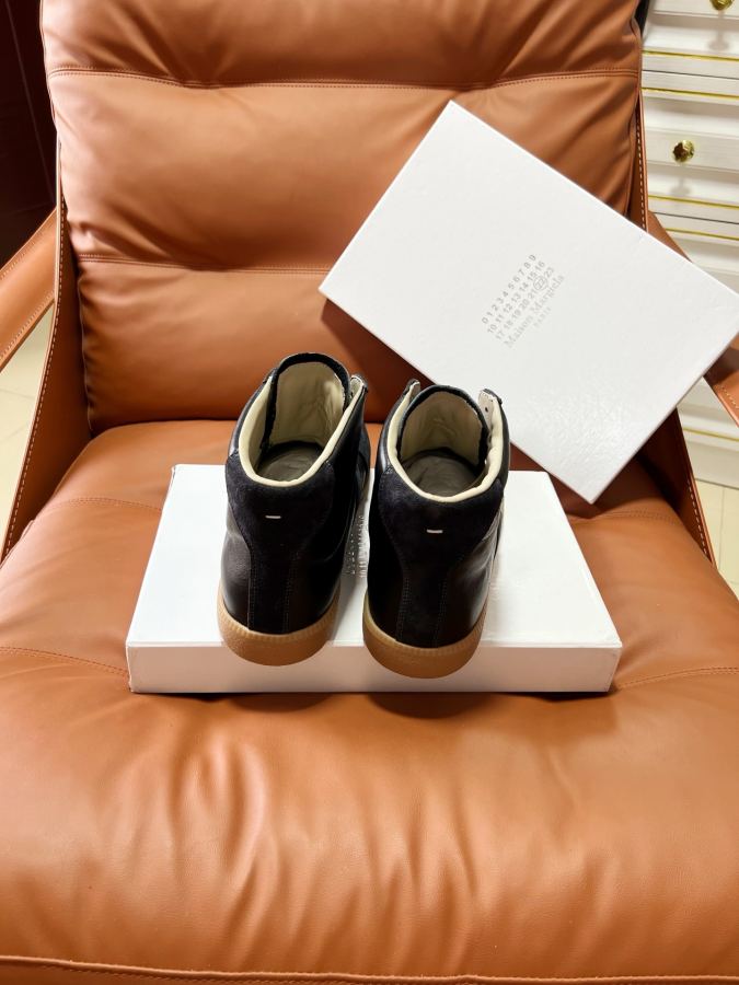 Maison margiela women's shoes Couple style high strap factory Graffiti +30 — Premium Replica — photo 9