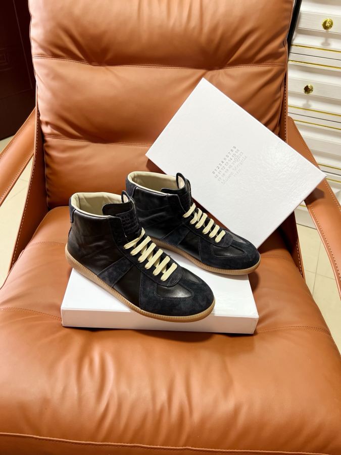 Maison margiela women's shoes Couple style high strap factory Graffiti +30 — Premium Replica — photo 4