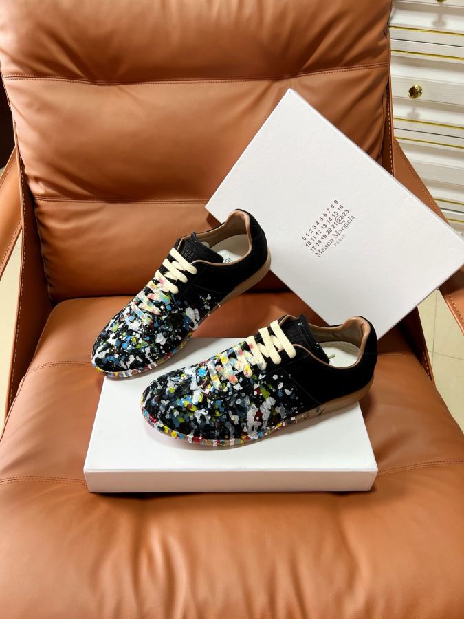 Maison margiela women's shoes Factory graffiti for couples — 1:1 Replica For Sale — photo 5