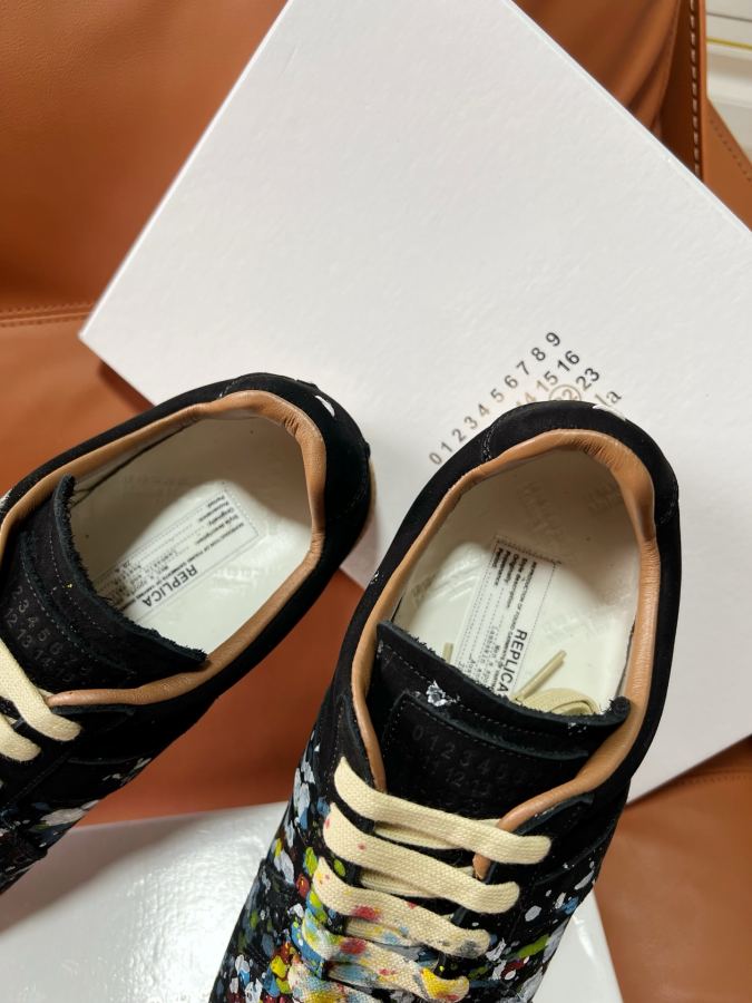 Maison margiela women's shoes Factory graffiti for couples — 1:1 Replica For Sale — photo 8