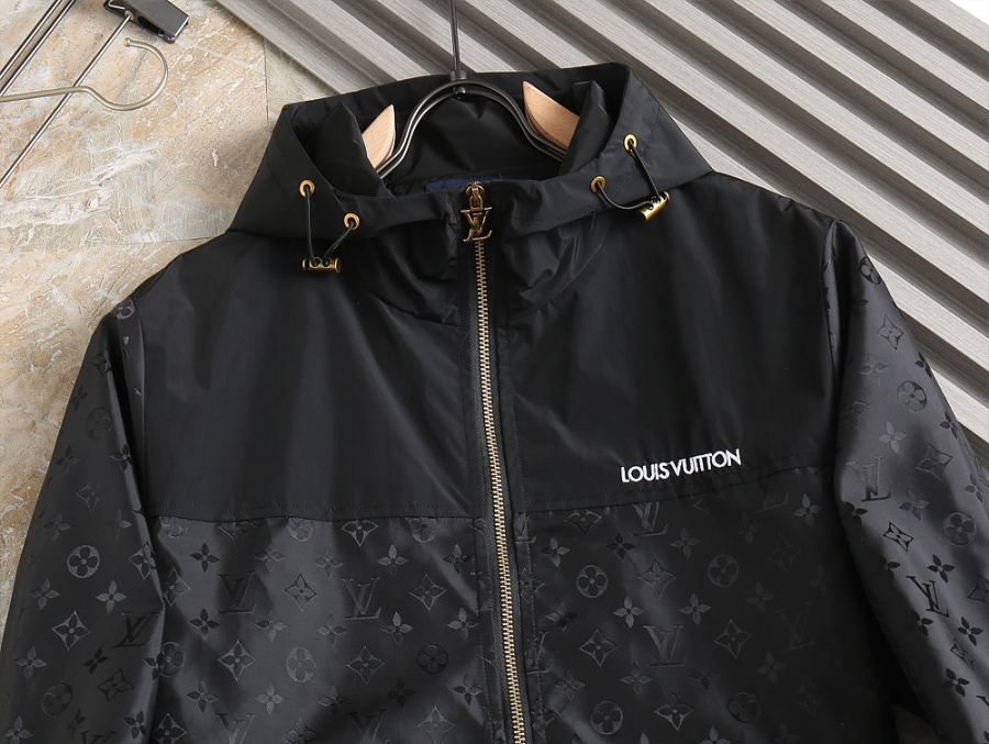 LV heren Louis Vuitton LV 2026 logo M-3 XL — photo 4