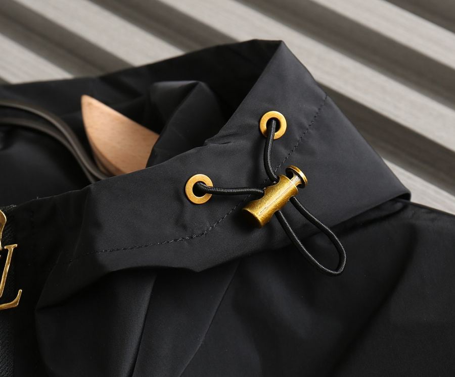 LV heren Louis Vuitton LV 2026 logo M-3 XL — photo 10