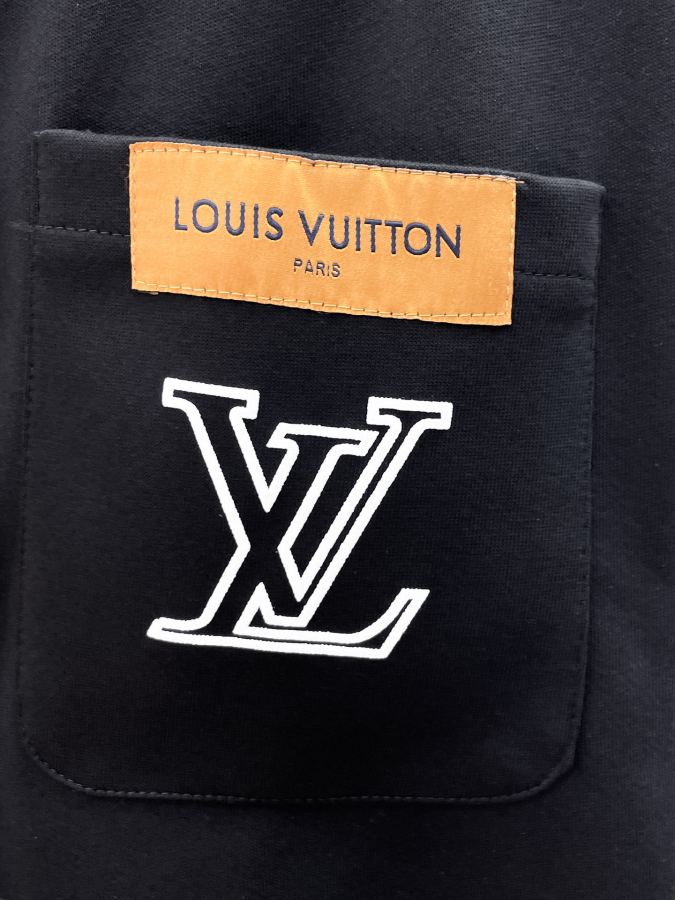LV мужчины Louis Vuitton LV 2026 ЛОГОТИП M 3 XL — photo 8