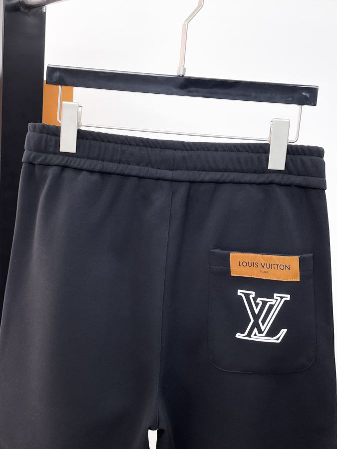 LV мужчины Louis Vuitton LV 2026 ЛОГОТИП M 3 XL — photo 5