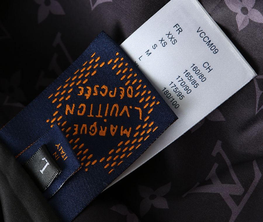 LV мужчины Louis Vuitton LV 2026 логотип M-3 XL — photo 8