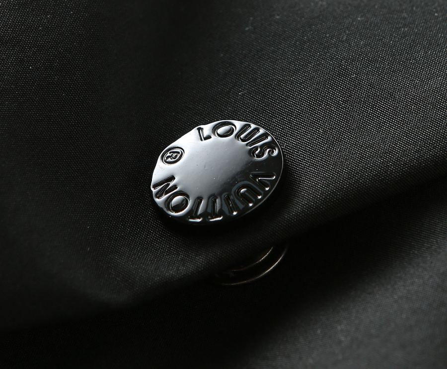 LV мужчины Louis Vuitton LV 2026 логотип M-3 XL — photo 15