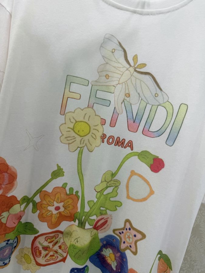 Fendi Women FEND*26 FF New Arrival T logo 3 SML — 1:1 Replica For Sale — photo 4