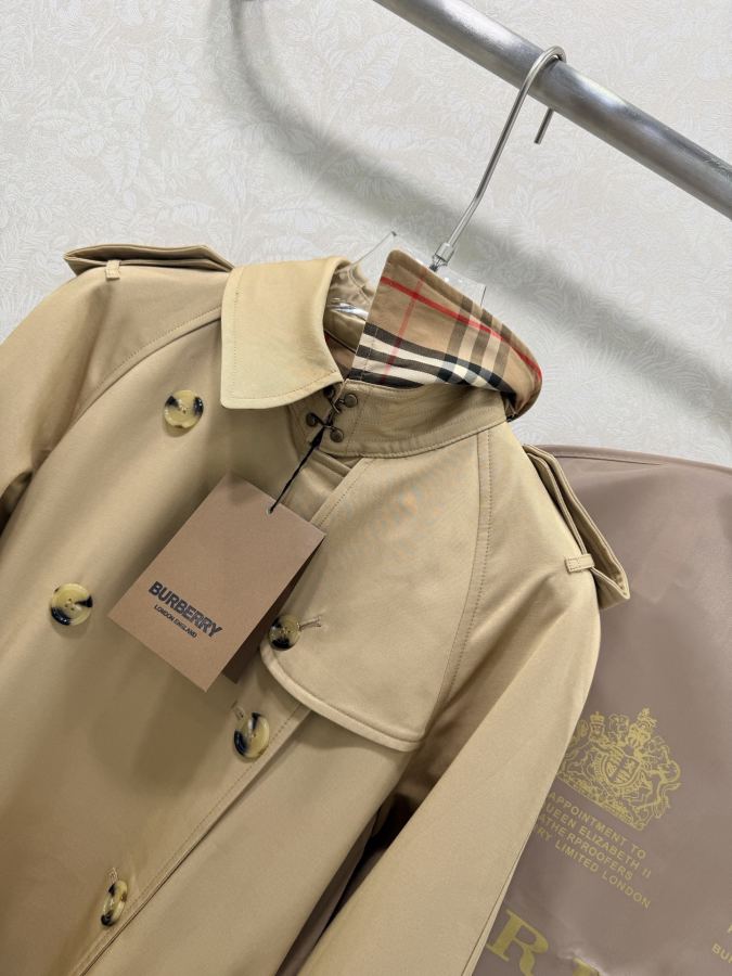 Burberry Women Burber*y 26 Vintage 2 4 SMLXL — 1:1 Replica For Sale — photo 3