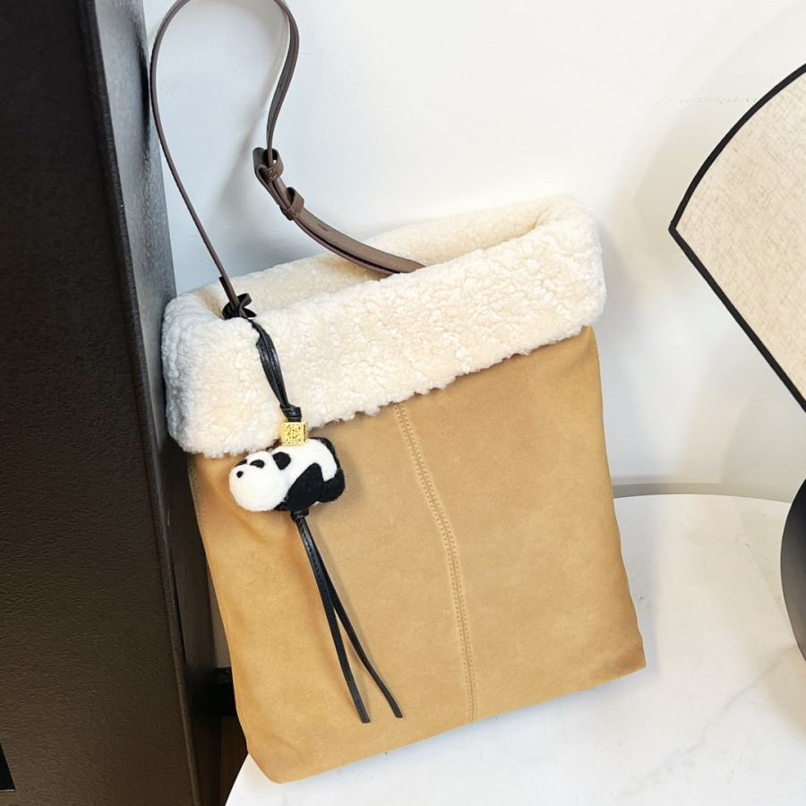 LOEWE väska Motbild Bärbild — photo 2