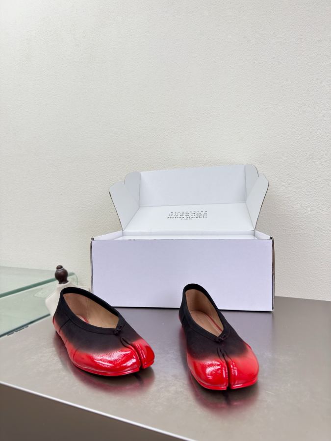 Maison margiela women's shoes Year of the Horse Little Red Shoes — Premium Replica — photo 9