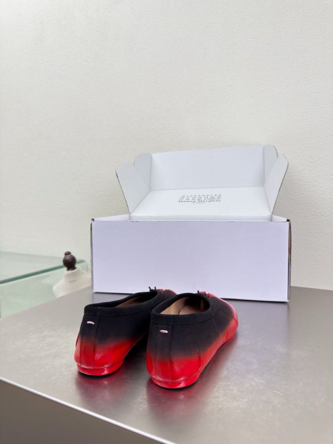 Maison margiela women's shoes Year of the Horse Little Red Shoes — Premium Replica — photo 3