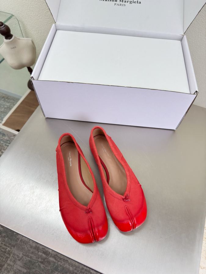 Maison margiela women's shoes Year of the Horse Little Red Shoes — AAA Quality Replica
