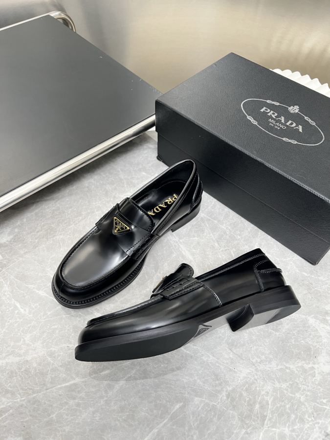 Prada women's shoes Prada Men's 39-44 — Premium Replica — photo 3
