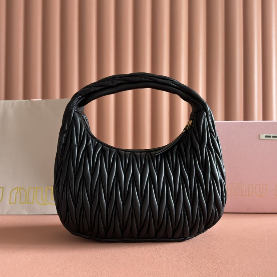 Miu taske 】 Miu Wander Matelasse 29 X 24 X 10 5bc108 — photo 2