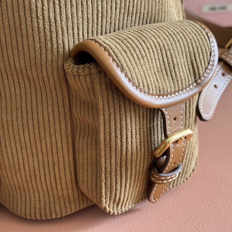 Miu bag A new college-style backpack, canvas and imported calfskin, thick wear-resistant linen — Premium Replica — photo 7