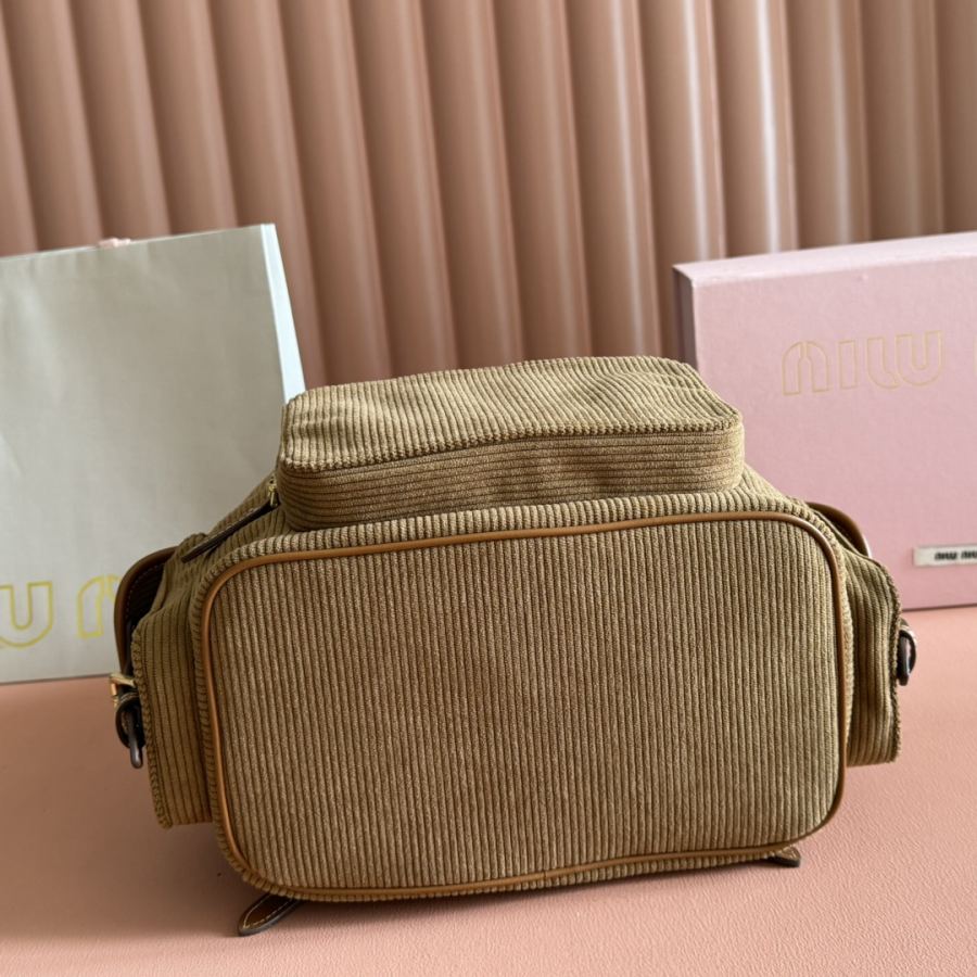 Miu bag A new college-style backpack, canvas and imported calfskin, thick wear-resistant linen — Premium Replica — photo 4