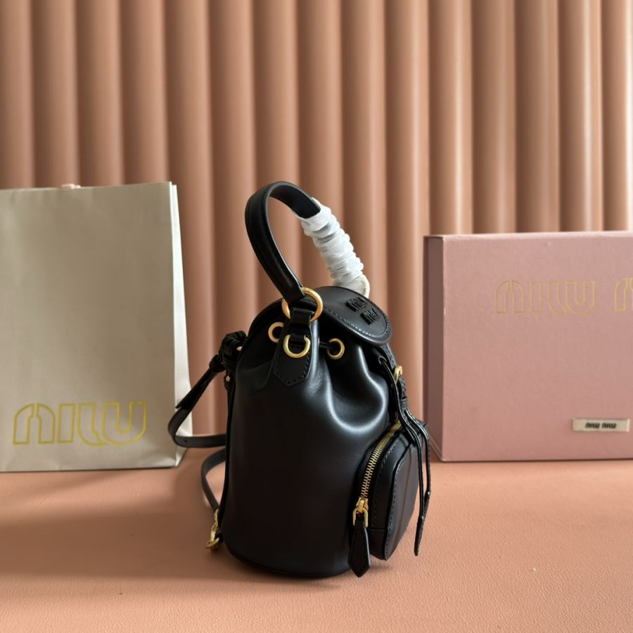 Miu bag MIU New Arrival 5 BZ045 Ml U T … iPad 14 X17 X8cm — 1:1 Replica — photo 3