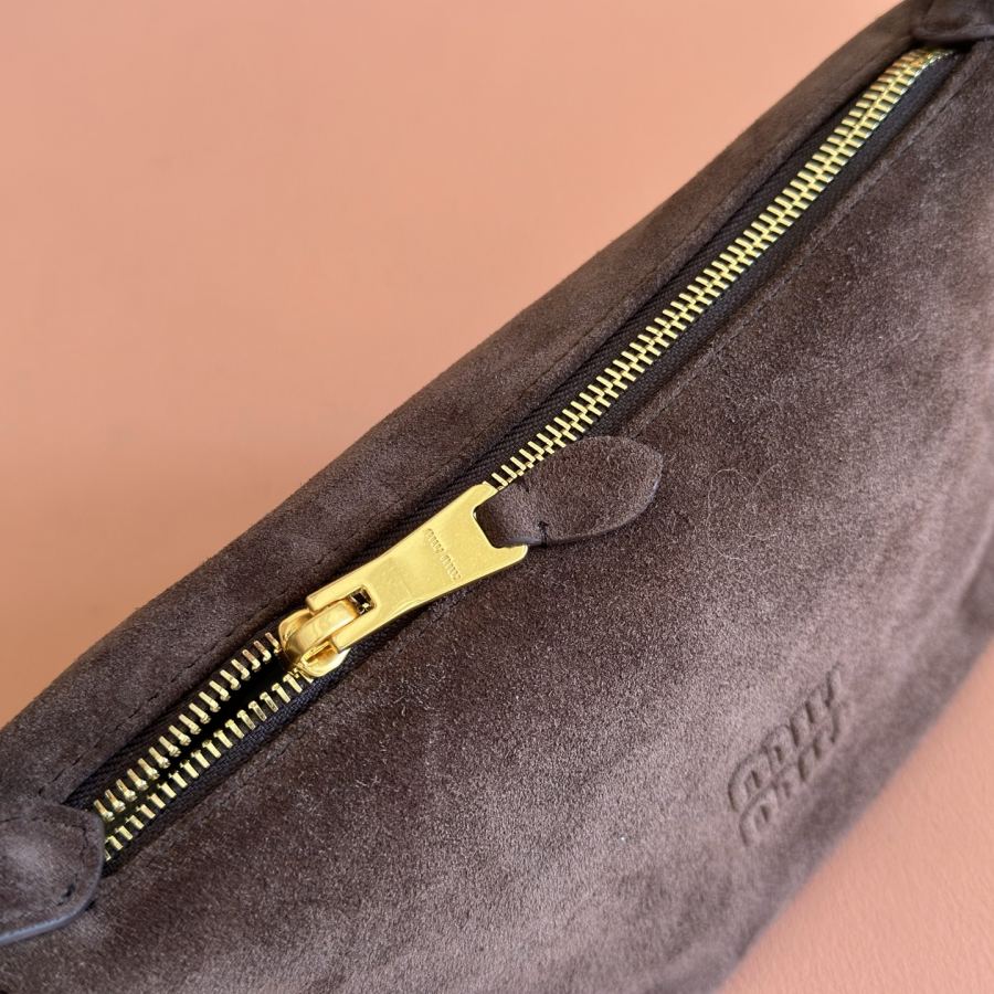 Miu bag 5 NE841 New Arrival Miu logo 19cm 25 5cm 14cm 10cm — 1:1 Replica For Sale — photo 6