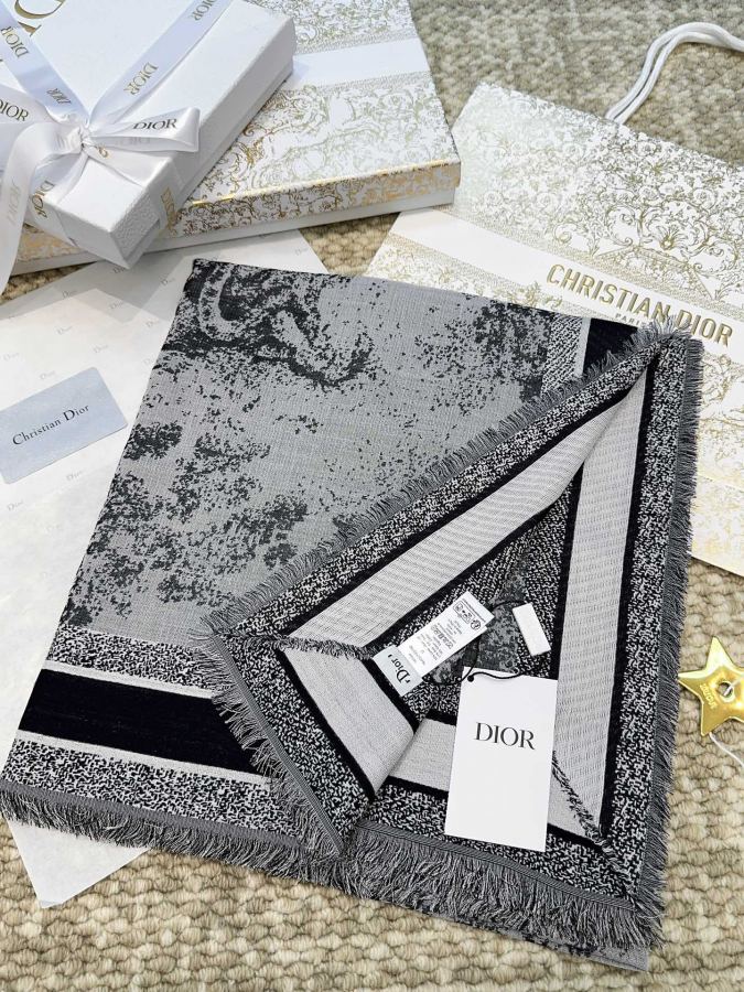 Dior scarf [D Jungle Animal original item 140] cashmere square scarf, 140*140, 42% silk + 42% wool — 1:1 Replica For Sale — photo 2