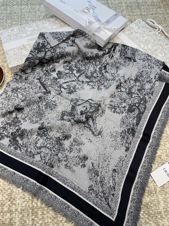 Dior scarf [D Jungle Animal original item 140] cashmere square scarf, 140*140, 42% silk + 42% wool — 1:1 Replica For Sale — photo 6