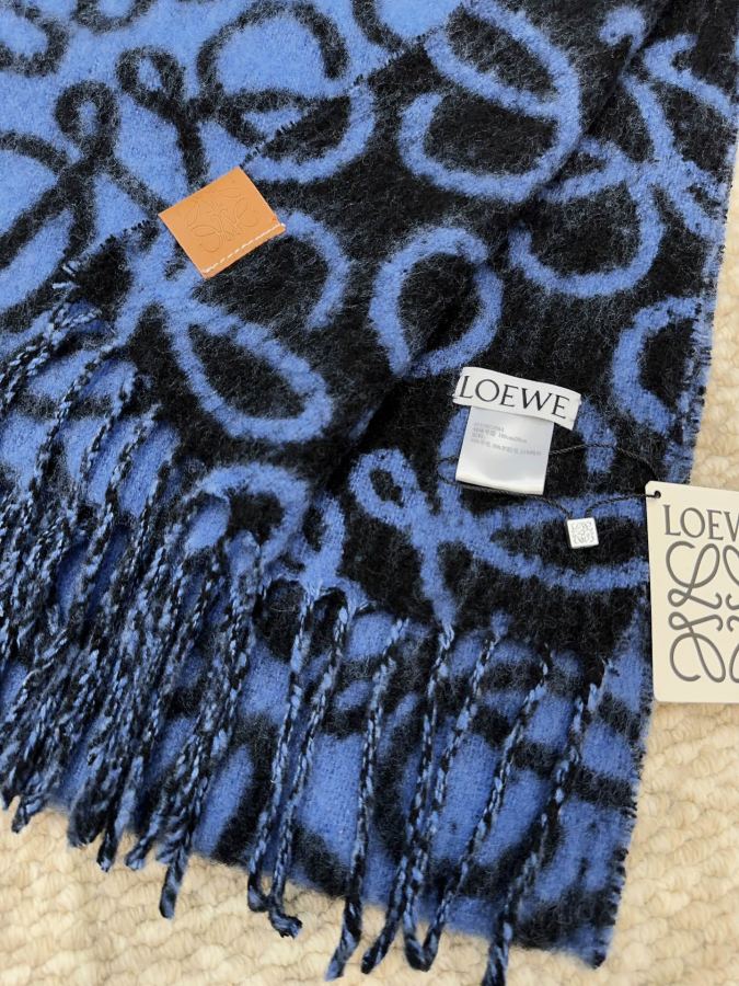 Loewe scarf Loewe Anagram Loewe logo 186x36cm 49% 30% — Premium Replica — photo 4