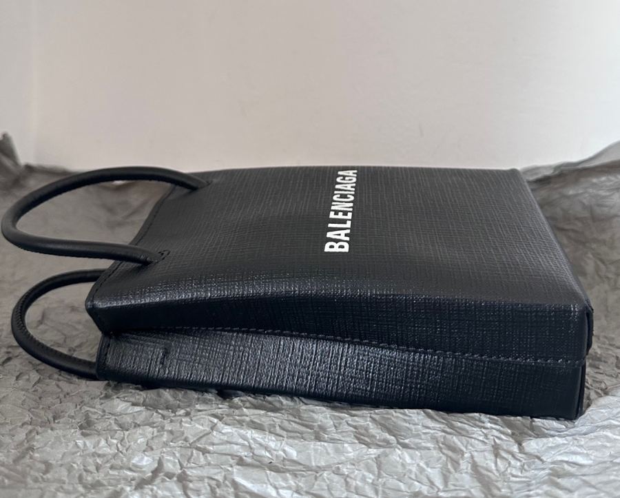 Balenciaga bag 𝘽𝘼𝙇𝙀𝙉𝘾𝙄𝘼𝙂*Mini Tote Bag/Cow Leather Mobile Phone Bag — Premium Replica — photo 5