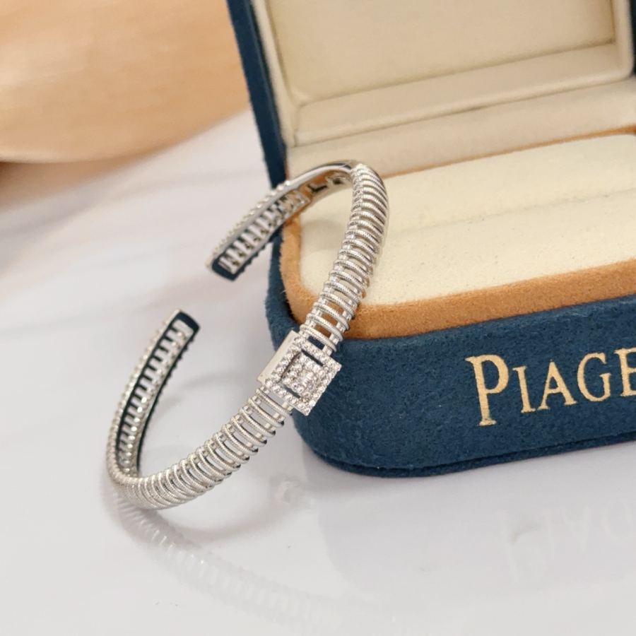 Joias Piaget V