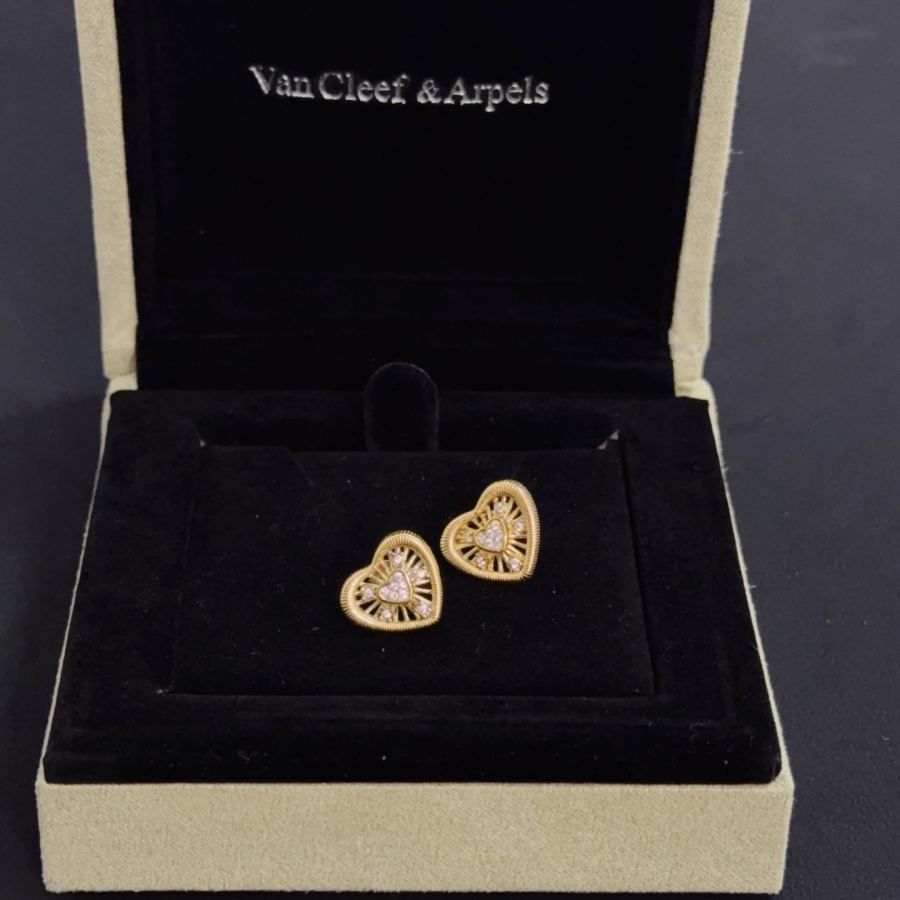 Van Cleef & Arpels Jewelry VCA four-leaf clover earrings, classic, same style as official website, — 1:1 Replica — photo 4