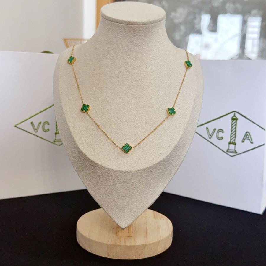 Van Cleef & Arpels Jewelry four-leaf clover necklace, classic style, multi-layered metal carving, — AAA Quality Replica