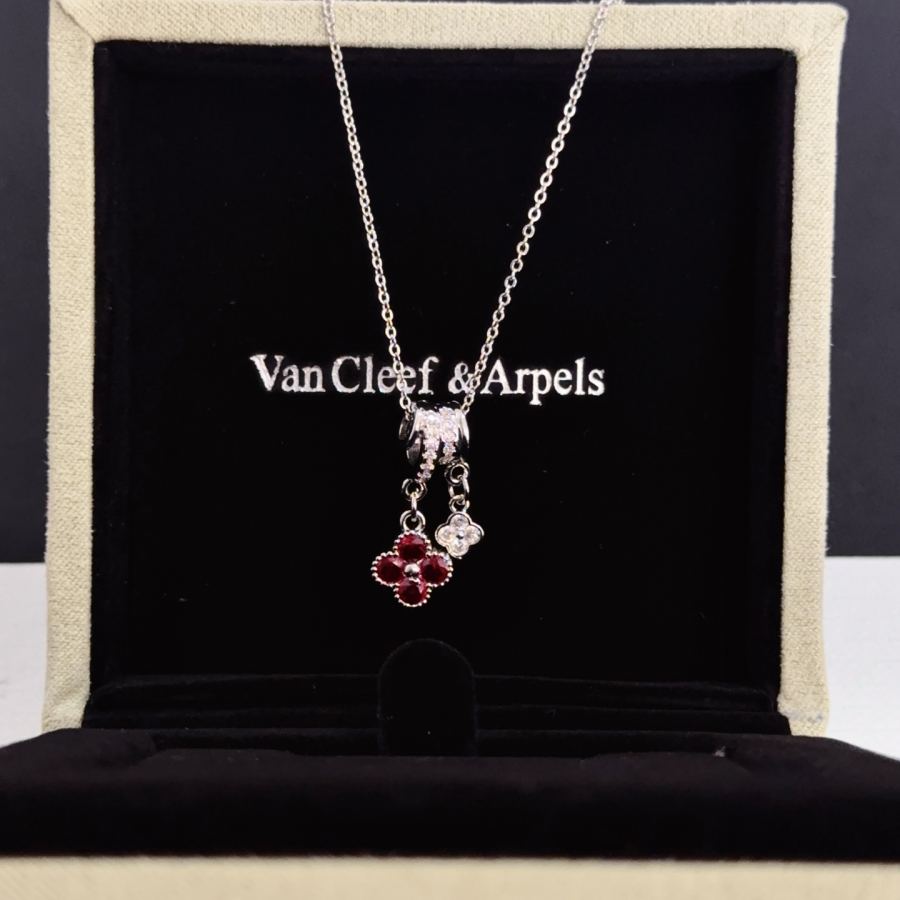 Van Cleef & Arpels Jewelry four-leaf clover necklace, classic, same style as official website, multi-layered — AAA Quality Replica — photo 6