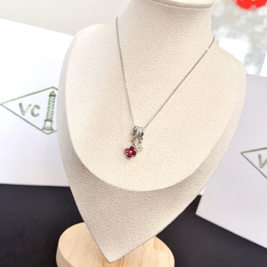Van Cleef & Arpels Jewelry four-leaf clover necklace, classic, same style as official website, multi-layered — AAA Quality Replica — photo 2