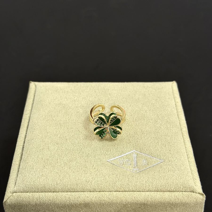 Van Cleef & Arpels Jewelry four-leaf clover ring, classic, same style as official website, multi-layered — Premium Replica — photo 3