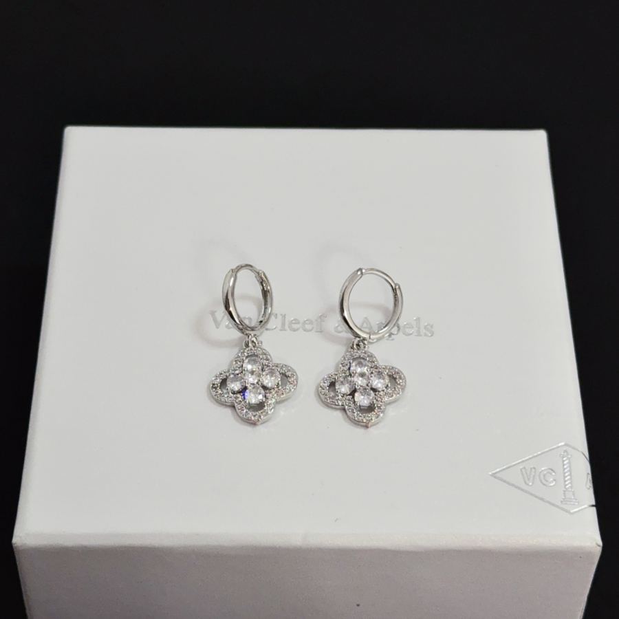 Van Cleef & Arpels Jewelry four-leaf clover earrings, classic, same style as official website, multi-layered — 1:1 Replica For Sale