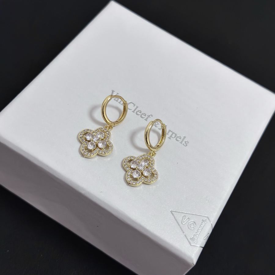 Van Cleef & Arpels Jewelry four-leaf clover earrings, classic, same style as official website, multi-layered — 1:1 Replica — photo 2