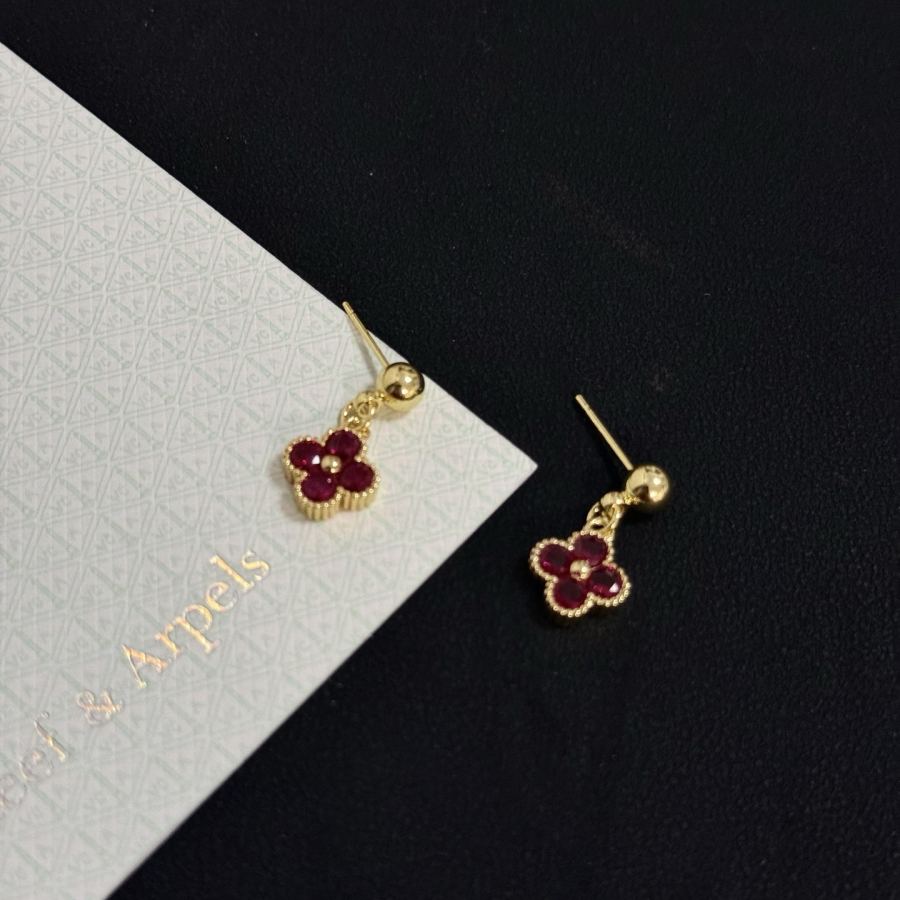 Van Cleef & Arpels Jewelry four-leaf clover earrings, classic, same style as official website, multi-layered — 1:1 Replica — photo 6