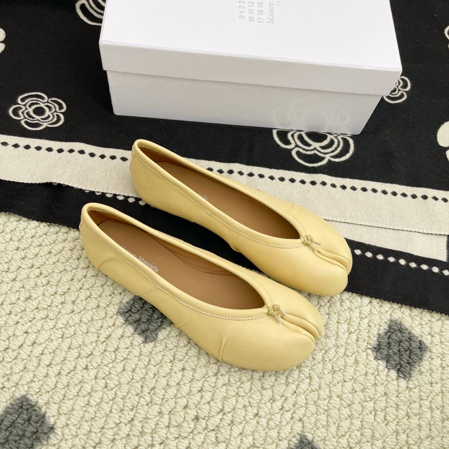 Maison margiela women's shoes Maison Margiela. — AAA Quality Replica — photo 2