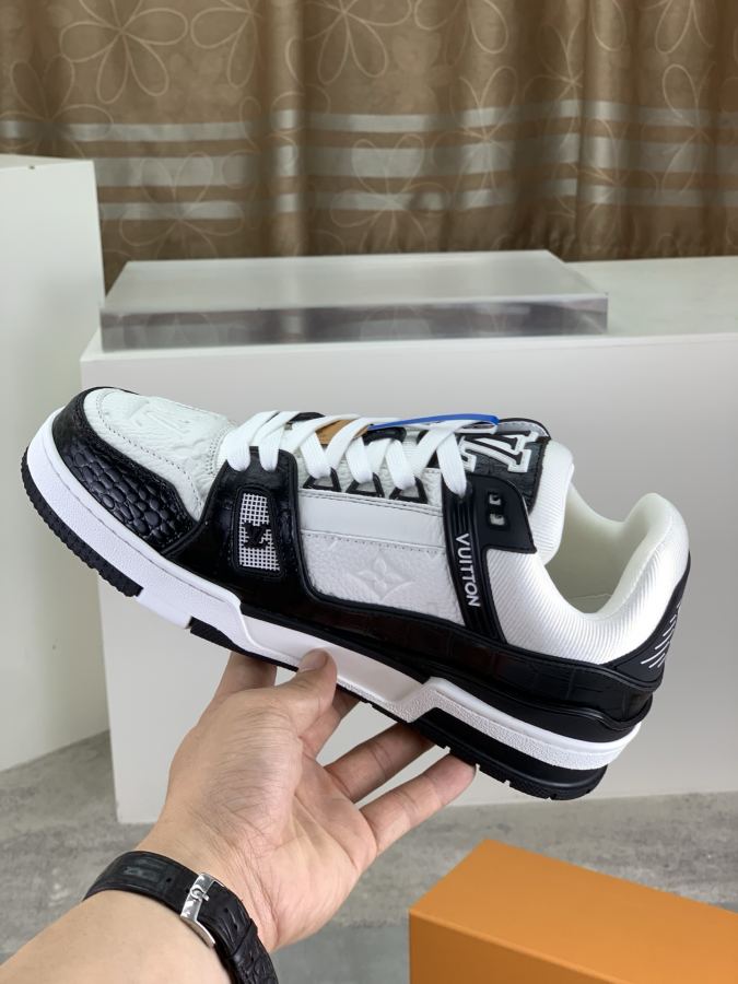 Louis Vuitton shoe 【LOUIS VUITTON New LV Louis Vuitton LV. TPU 35-46 — 1:1 Replica For Sale — photo 6