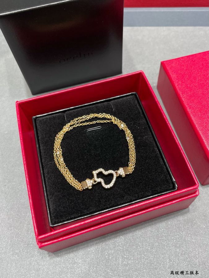 Qeelin Jewelry V 4670380 16 17 Q Wulu Qeelin x — 1:1 Replica — photo 4